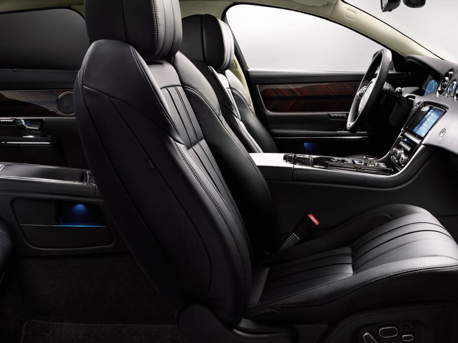  Jaguar XJ Ultimate 2012 года  (фото 11 из 54)